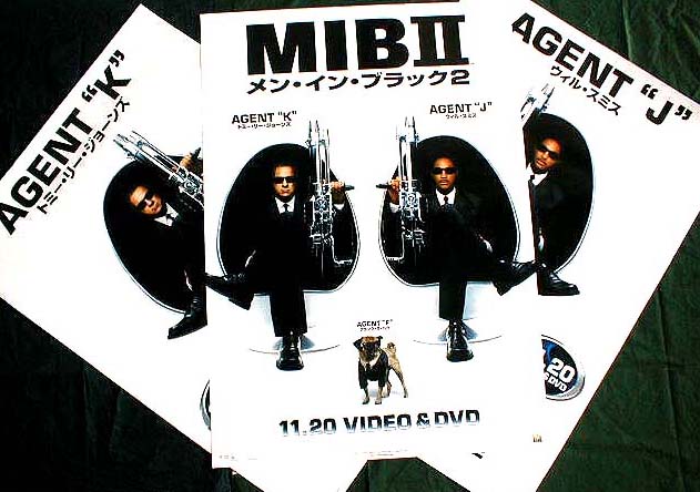 メン・イン・ブラック 2 (ウィル・スミス、トミー・リー・ジョーンズ)のポスター